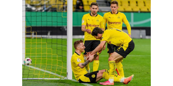 Borussia Dortmund a RasenBallsport Leipzig e. V postup do finále DFB-Pokal